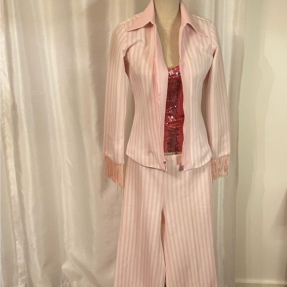 1970’s Vintage Disco Pink Suit with Fringe - Picture 3 of 14